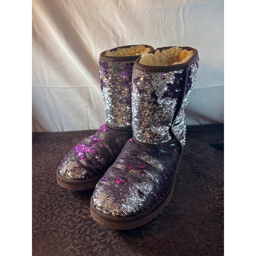 UGG Australia Classic Short Sparkle Sequin Boots Silver Purple 1002978 Womens 8